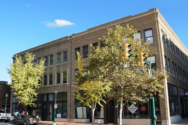 Cox Morton Building - 180 Summers St