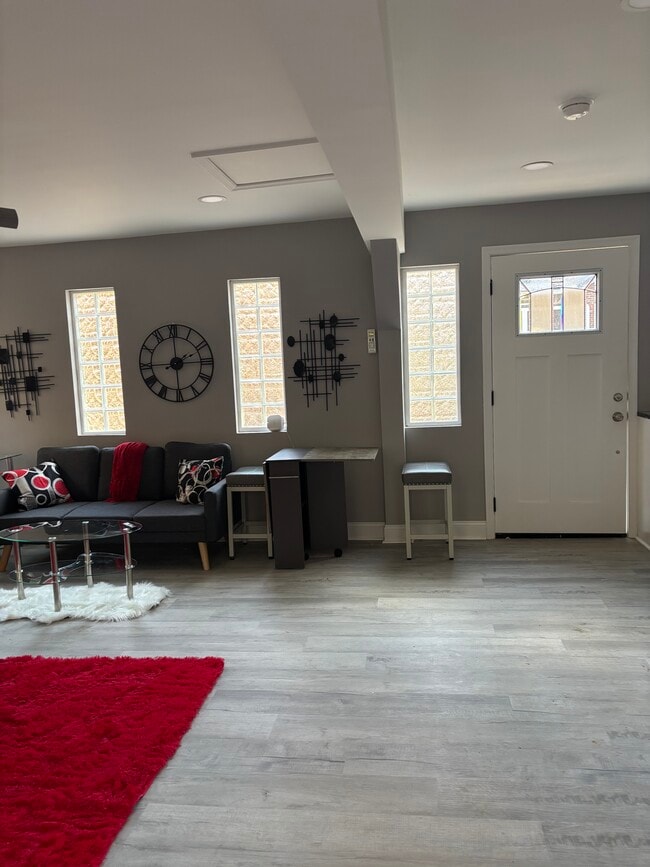 Foto del edificio - 6245 Cracklingtown Rd