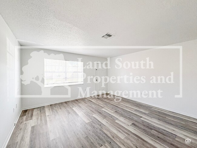 Foto del edificio - 1703 King Ave