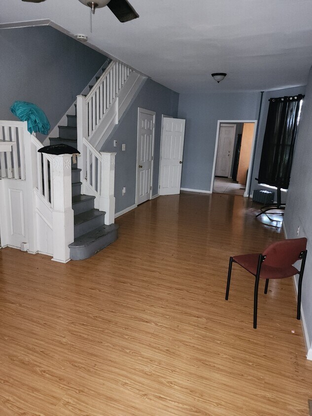 Foto principal - 6114 Master St