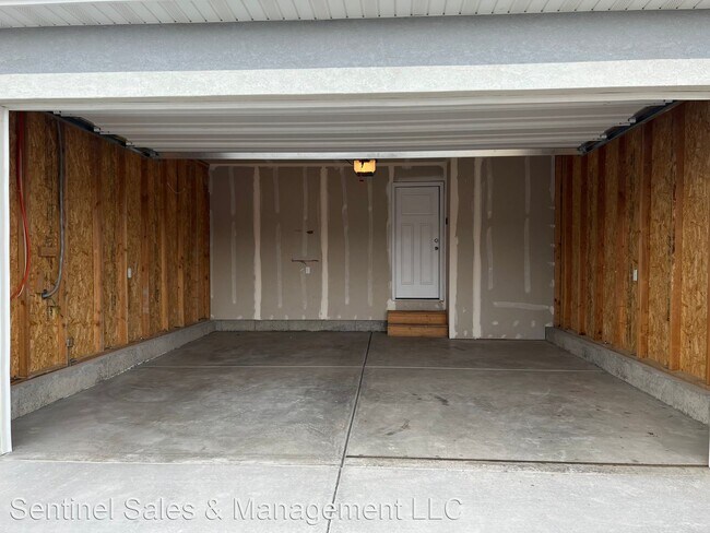Foto del edificio - 3 br, 2 bath House - 1375 E. Rachel Way