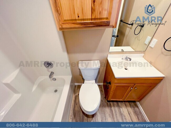 Foto del edificio - Charming 4-Bedroom Home – Space, Style, and Comfort!