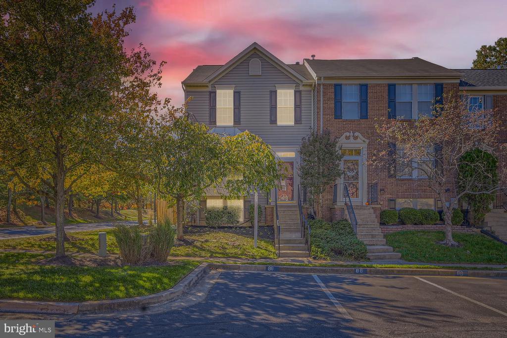 Foto principal - 8540 Pine Meadows Dr