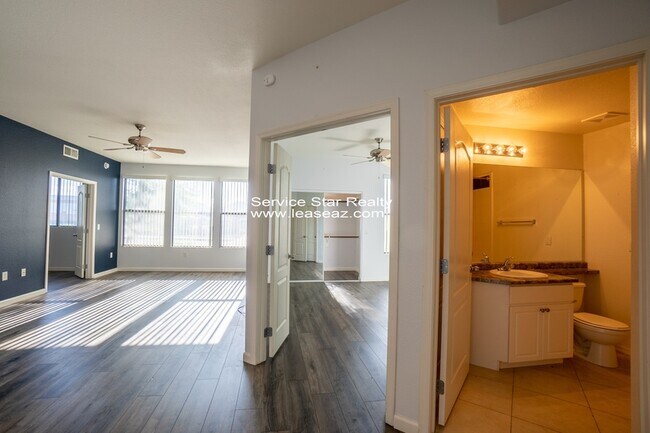 Building Photo - 6900 E Princess Dr