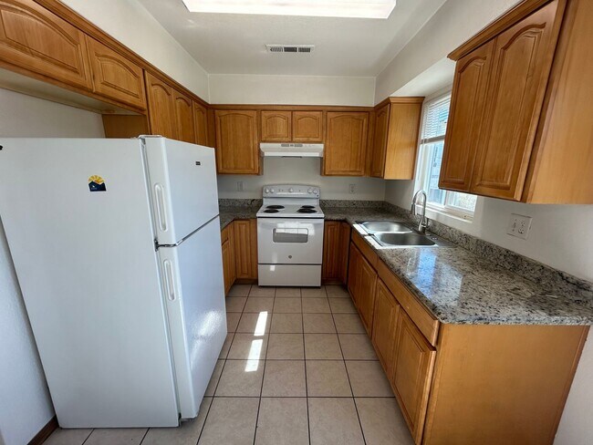 Photo - 138 W 20th St Apartment