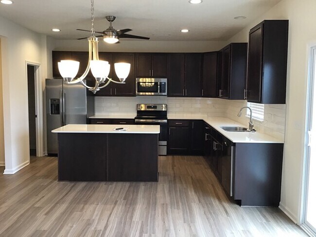 Building Photo - 10112 Gallop Ln