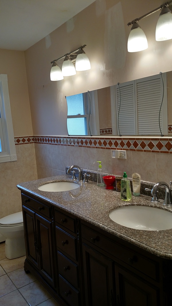 Main Bath - 263 Baxter Ln