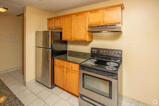 1x1 kitchen - Gateway Commons