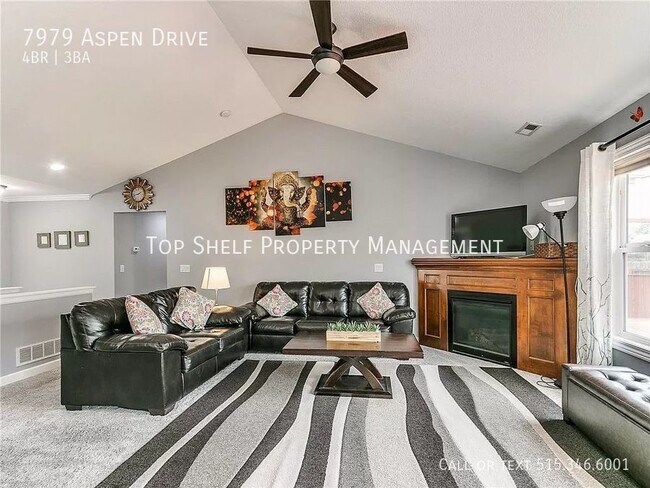 Building Photo - 4 Bedroom 2.5 Baths Available