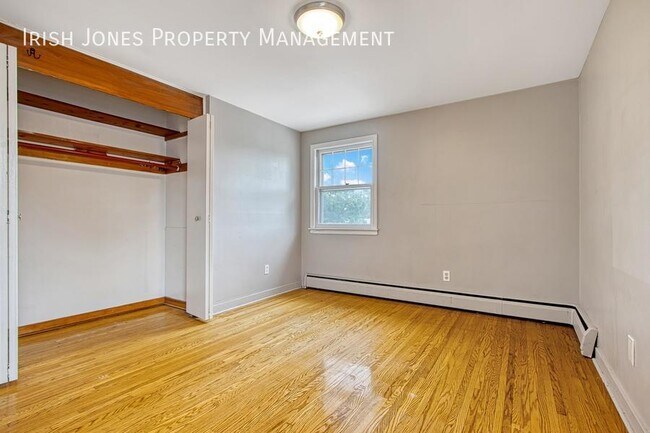 Foto del edificio - 864 Millersport Hwy