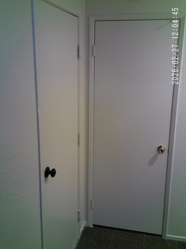 Water Heater Closet - 1113 Seabreeze Way