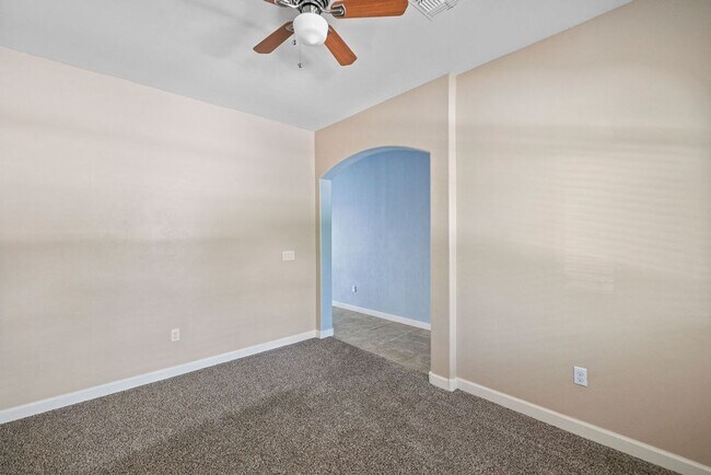 Foto del edificio - This very popular 2-story home floor plan ...