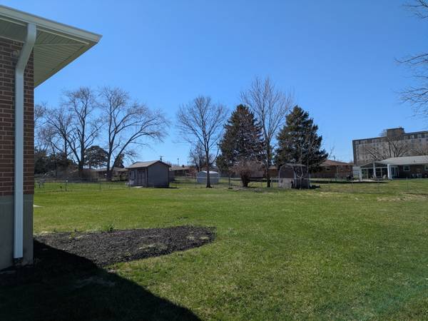 Foto del edificio - 11099 Woodward Ln