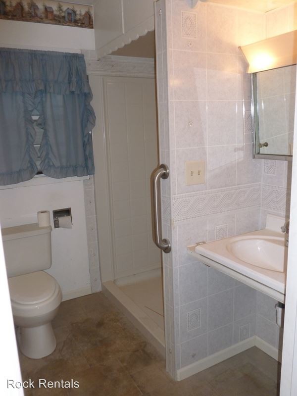 Building Photo - 2 br, 1 bath House - 728 W 20th Ave