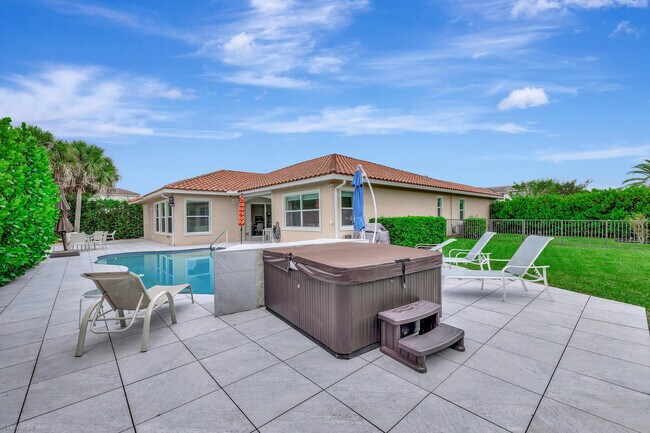 Foto del edificio - 12093 NW 79th Ct