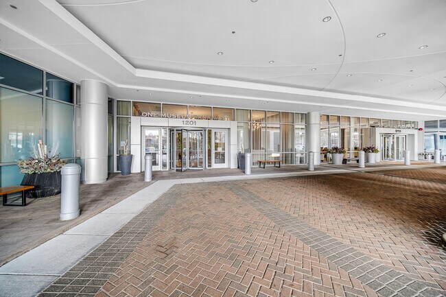 Foto del edificio - 1201 S Prairie Ave