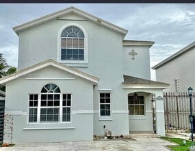 Building Photo - 16274 SW 139th Ct