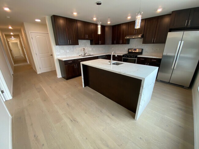 Foto del edificio - 2409 17th Ave