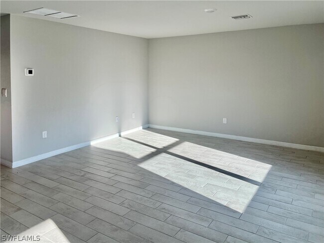 Foto del edificio - 5029 S Rosebud Cir