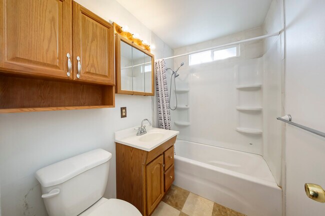 Foto del edificio - 1215 E 17th N