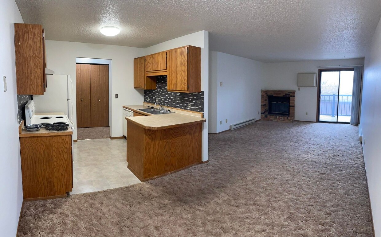 Primary Photo - Spacious 2 bedroom 2 bathroom apartment home!