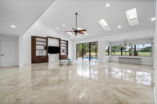 Foto del edificio - 10391 Boca Woods Ln