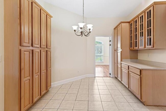 Building Photo - 2461 Southern Links Dr