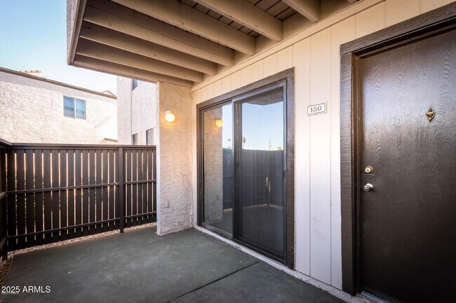 Building Photo - 2938 N 61st Pl