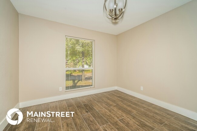Foto del edificio - 10074 Woodhollow Dr