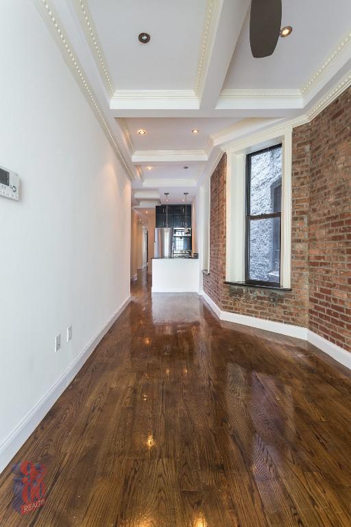 Building Photo - 5 W 103rd St