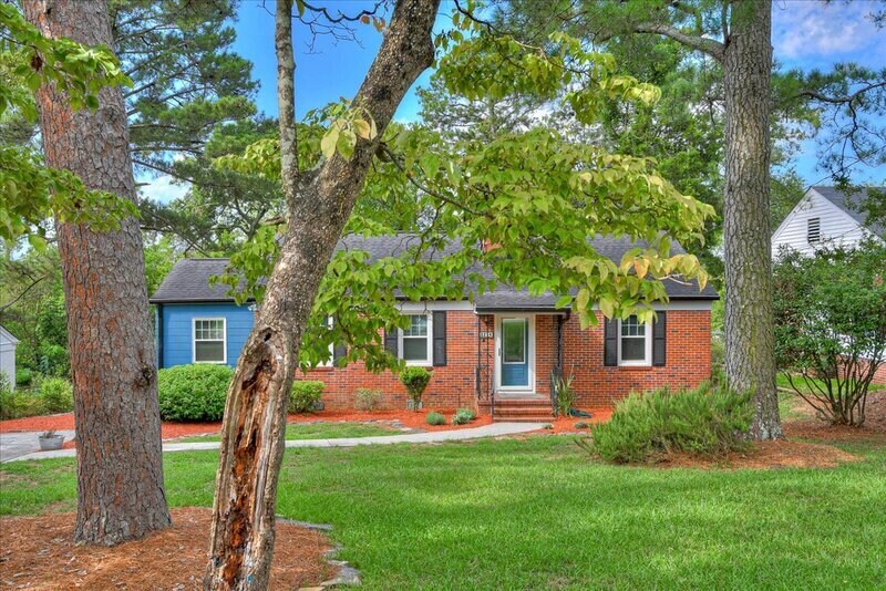 Primary Photo - 2214 Breckenbridge Ave