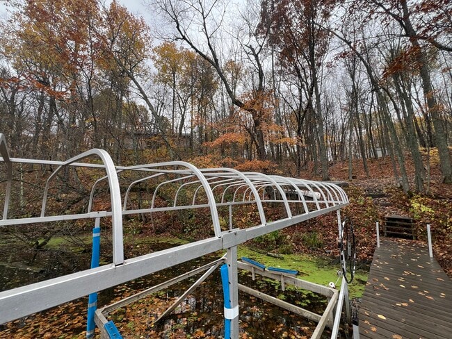 Building Photo - 2477 28 1/2 St