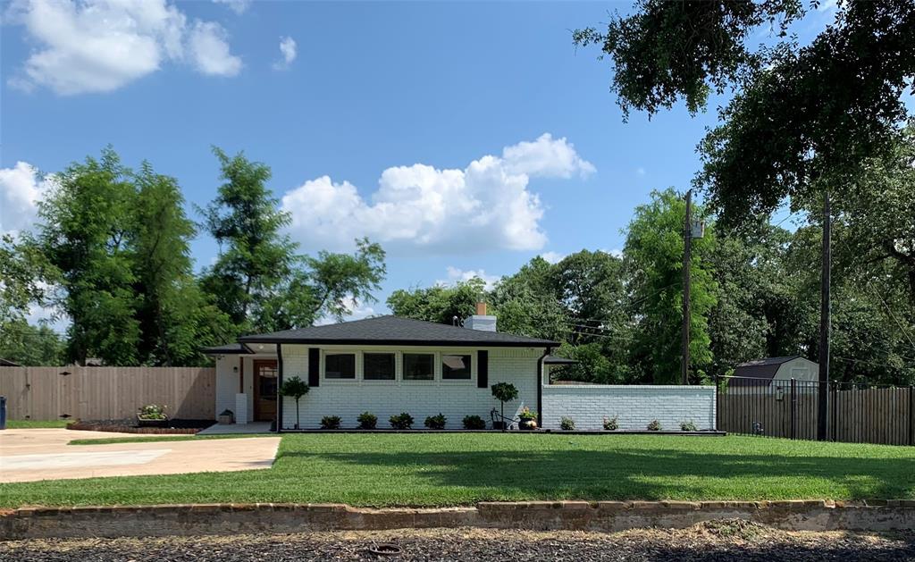 Primary Photo - 2205 Murray Ave