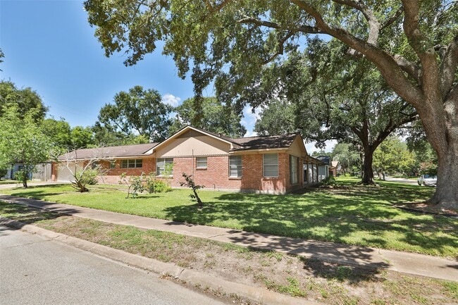 Building Photo - 4403 Omeara Dr