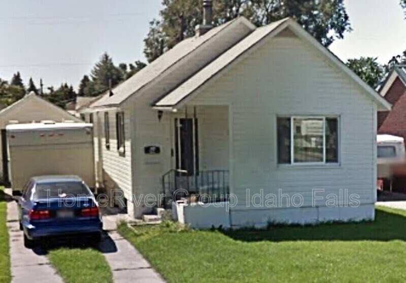 240 E 14th St, Idaho Falls, ID 83404