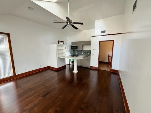 Building Photo - 1 bedroom in Jacksonville FL 32205