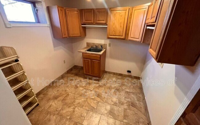 Foto del edificio - 226 Lilac Ln