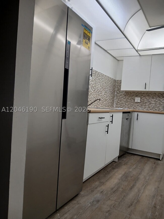 Foto del edificio - 1300 St Charles Pl