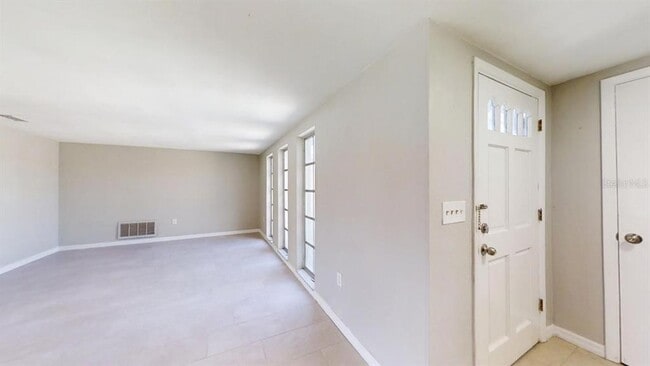 Building Photo - 7834 Birchwood Dr