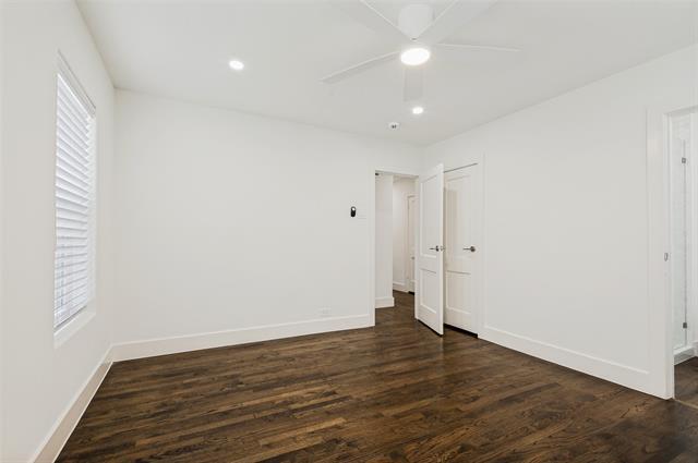 Foto del edificio - 4425 Emerson Ave