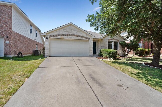Building Photo - 1083 Zeus Cir