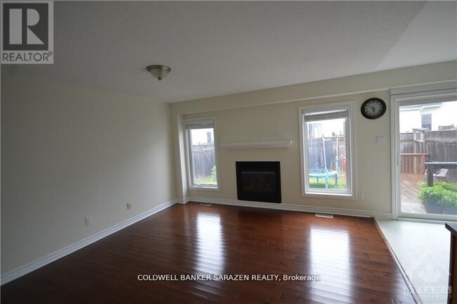 Photo du bâtiment - 252 Moss Grove St