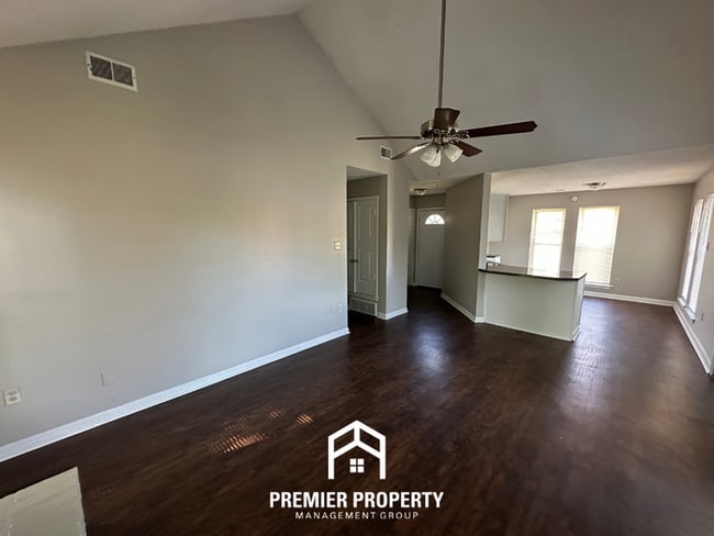 Photo - Charming 3BR/2BA in Village Park | High Vaulted Ceilings & Brick Fireplace House