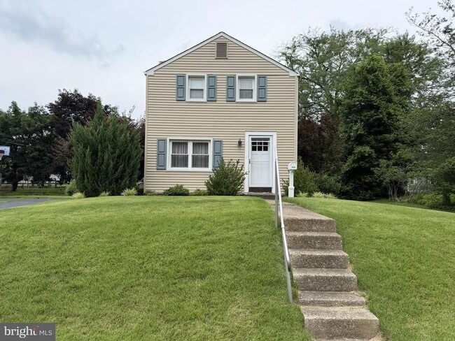 Building Photo - 217 Lyster Rd