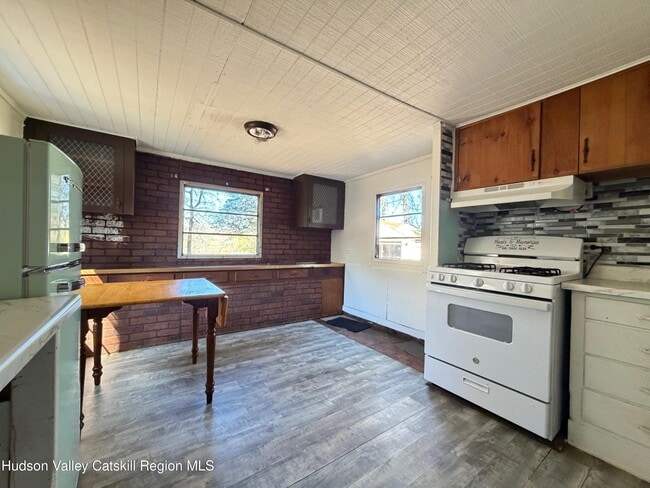 Foto del edificio - 384 Glenerie Blvd