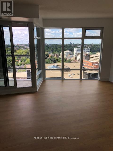 Photo du bâtiment - 2181 Yonge St