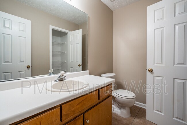 Foto del edificio - 10266 Stone St NW