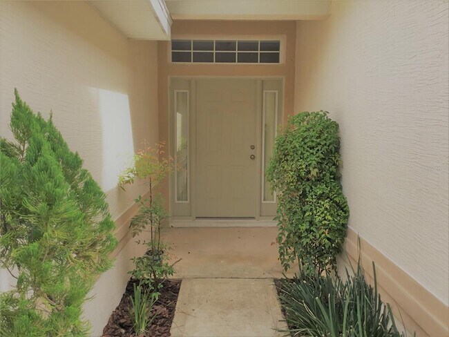 Foto del edificio - 84 W Waterside Pkwy