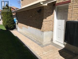 Building Photo - 35 Storey Pl