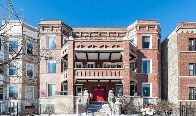 Foto del edificio - 2510 N Kedzie Blvd